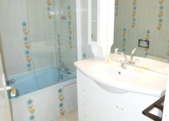 T3 Avec Balcon Et Garage Aux Sables-d'olonne - Fr-1-197-185 Apartmán Les Sables-dʼOlonne