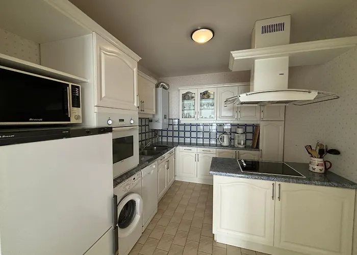 Apartmán T3 Avec Balcon Et Garage Aux Sables-d'olonne - Fr-1-197-185 Les Sables-dʼOlonne